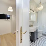 Domus Al Colosseo By Luxury Getaways 아파트 *