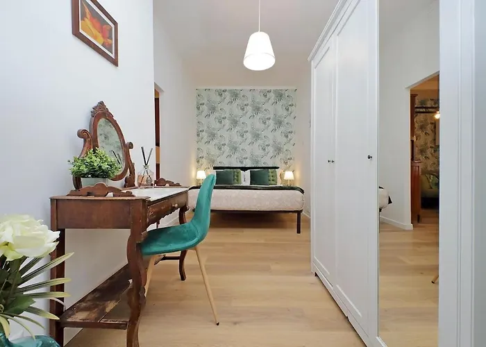 Domus Al Colosseo By Luxury Getaways *